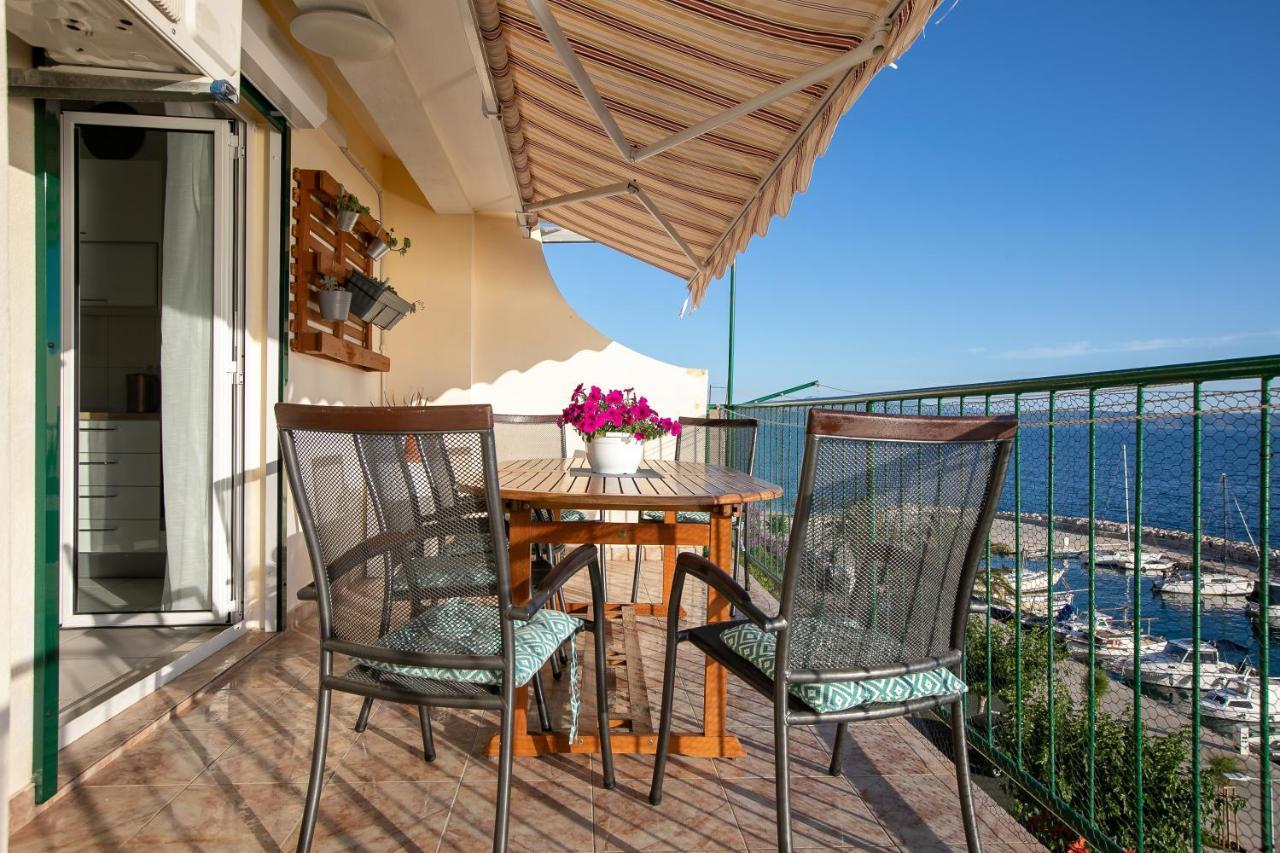 Apartment By The Sea Podgora Exteriér fotografie